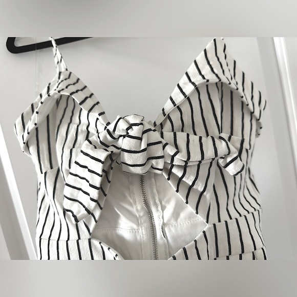 Main Strip Cutout Jumpsuit - Picture 3 of 11